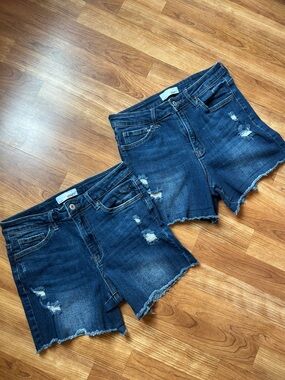 Women’s Set of Shorts